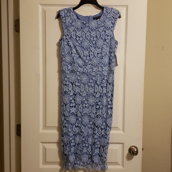 Dress - Picture 1 of 1